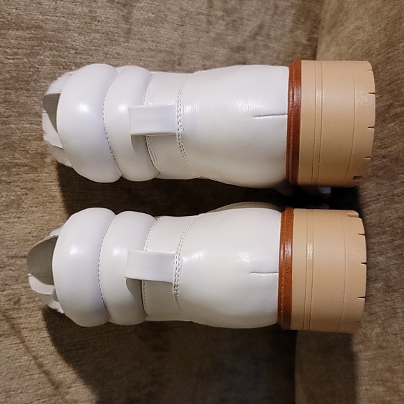 Marc Fisher MALLIE Lug Sole Sherpa Booties - Picture 8 of 16